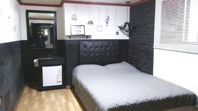 Oppa Hostel Seoul Exterior photo